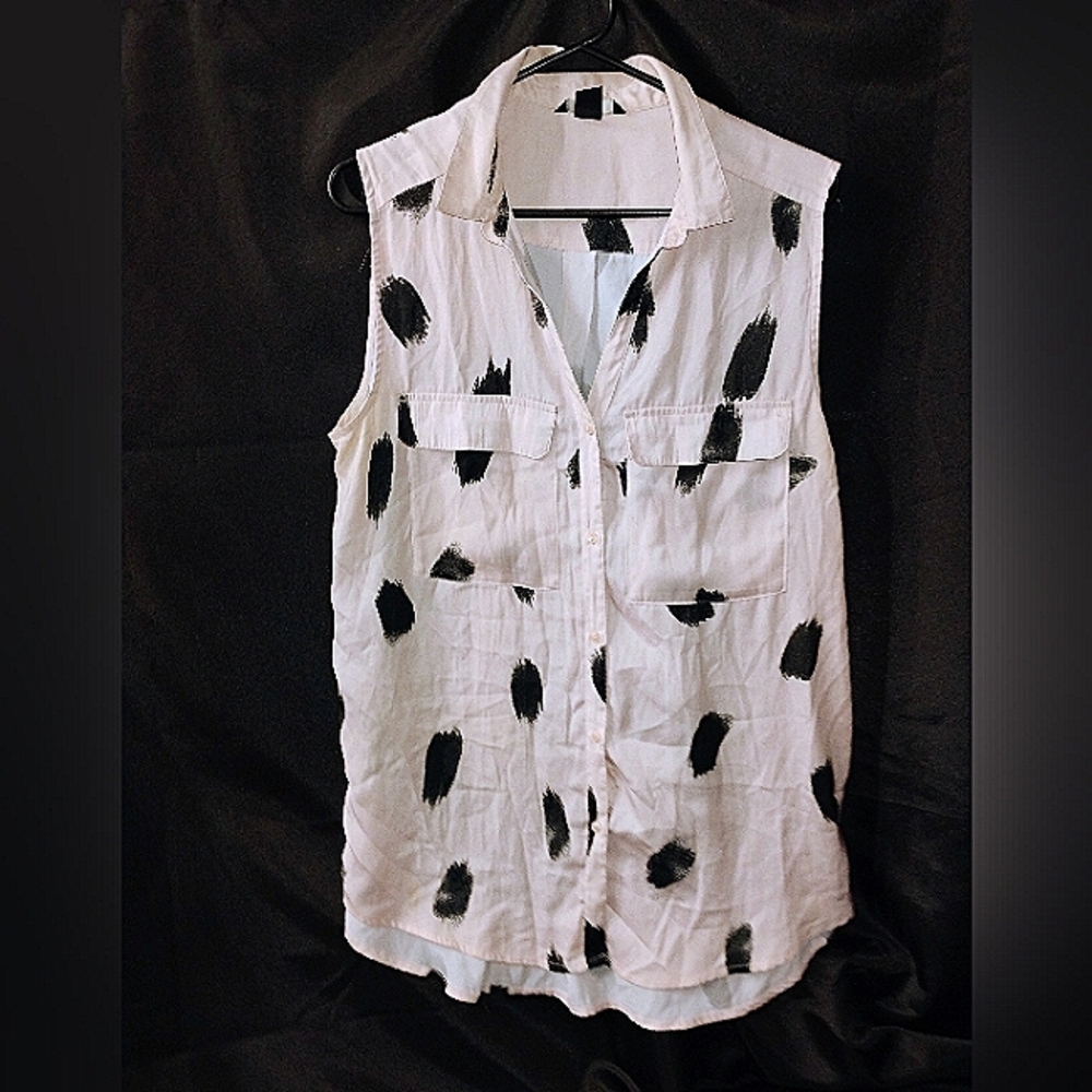 H&M Pink sleeveless button down shirt sz 12